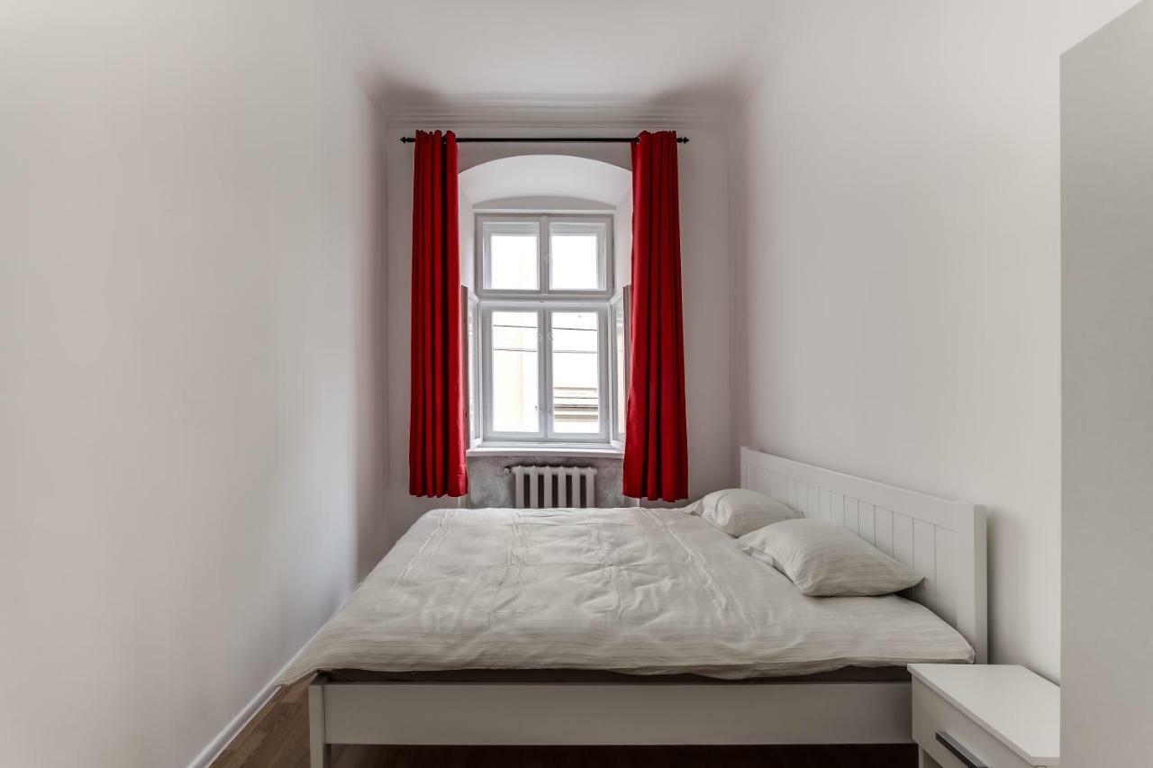 Modern Apartment In Lviv Historic Centre Luaran gambar