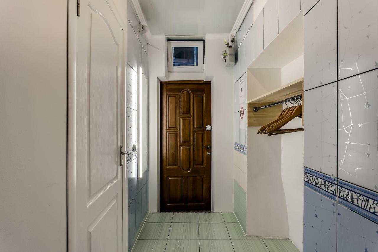 Modern Apartment In Lviv Historic Centre Luaran gambar